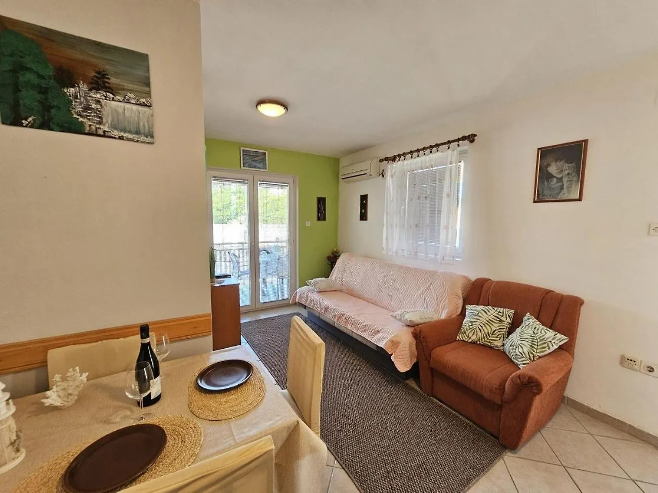Signet Nv - Apartment For 2-3 Persons With Balcony Novi Vinodolski 0*,
