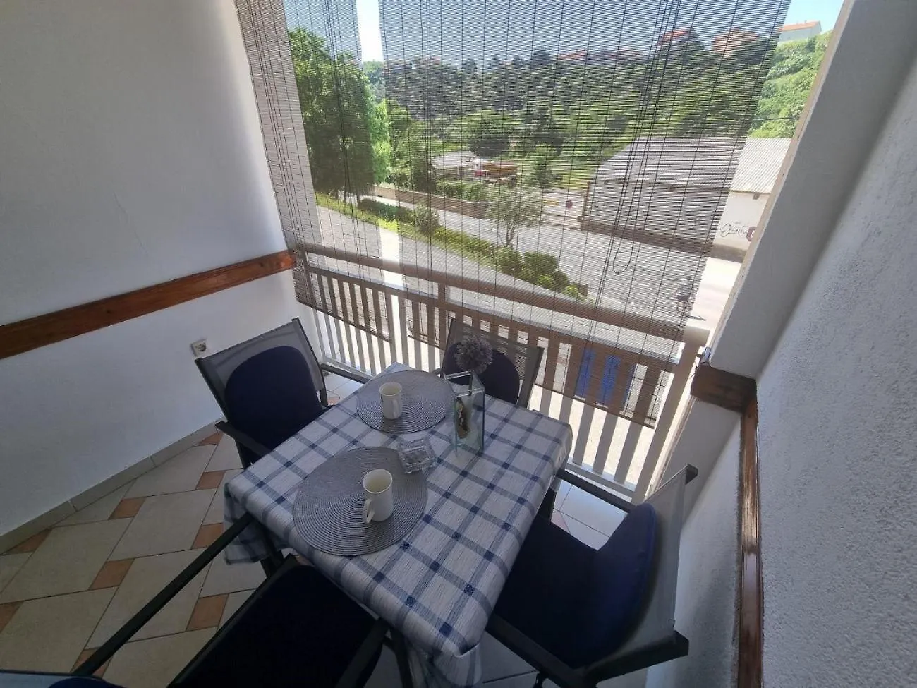 Signet Nv - Apartment For 2-3 Persons With Balcony Novi Vinodolski